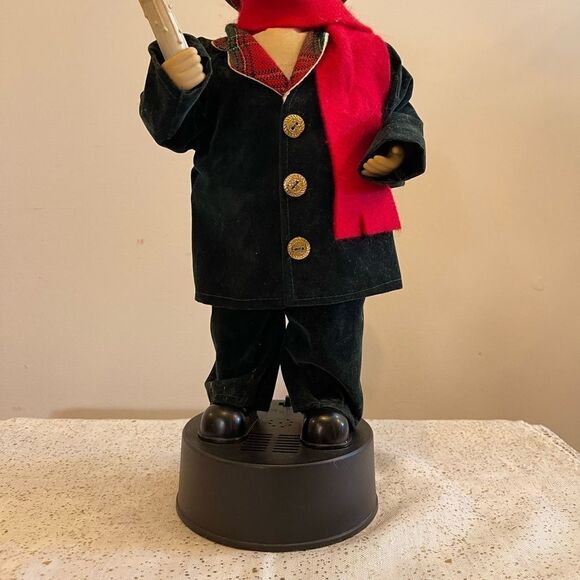 musical and LIGHT 🎄 Vintage boy figure 🎄 Christmas vintage figures🎄 - Picture 12 of 14